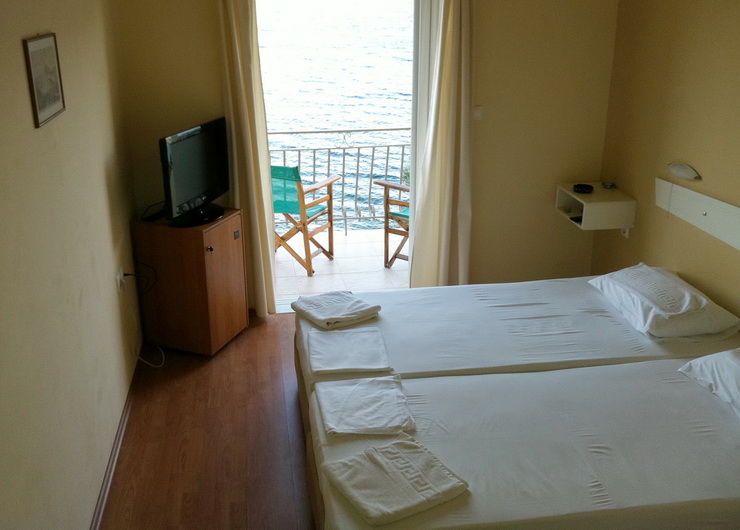Annema Hotel And Restaurant Monemvasía Oda fotoğraf