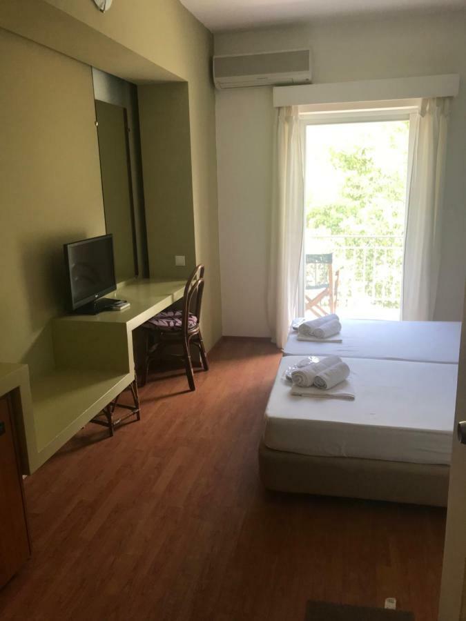 Annema Hotel And Restaurant Monemvasía Dış mekan fotoğraf