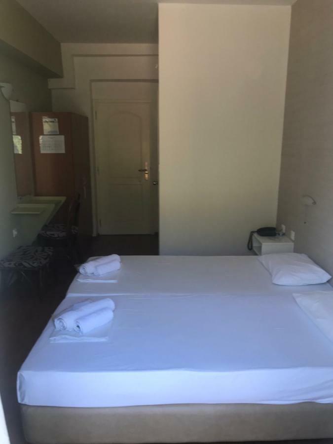 Annema Hotel And Restaurant Monemvasía Dış mekan fotoğraf